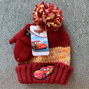 Disney/Pixar • Cars Red Lightning McQueen Knit Hat and Mittens Set